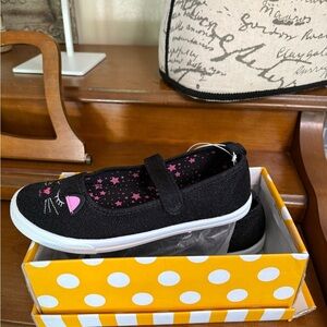 Black Cat Embroidered Mary Jane Slip on Shoes NWT